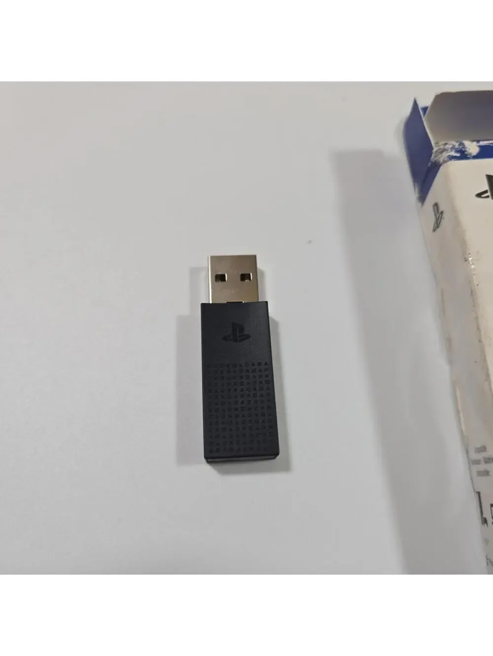 PlayStation Link USB Wireless Adapter - Low Latency Audio - PS5/PC/Mac - Open Bo